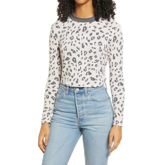 ALL IN FAVOR NEW $29 Long Sleeve Cropped Top in Leopard Print Large - Picture 1 of 4